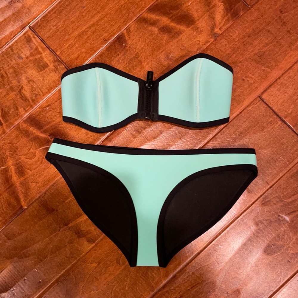 Triangl Bikini
